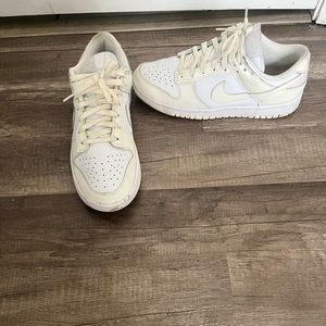 Nike dunk low “white snail”